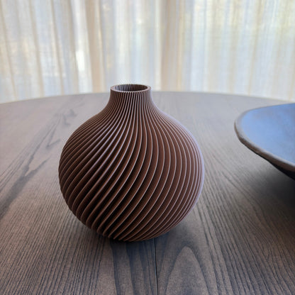 Nami Vase